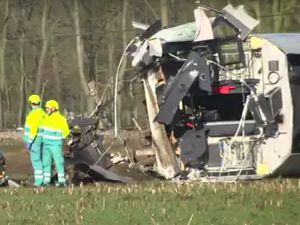Pociąg w Holandii zderzył się z dźwigiem – są ofiary  i ranni