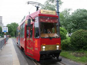 Promocyjny tramwaj 105 N wraca na tory