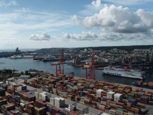 Port Gdynia: Rośnie eksport w transporcie morskim.