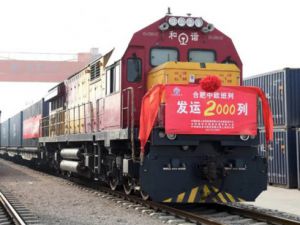 Nowy chińsko-europejski pociąg towarowy z Xi
