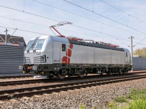 Akiem zamawia 15 lokomotyw od Siemensa i zwiększa flotę do 100 Vectronów 