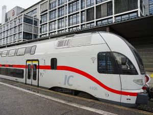 Deutsche Bahn rozpoczął wdrażanie jednostek Stadler Kiss w kolejnych relacjach IC