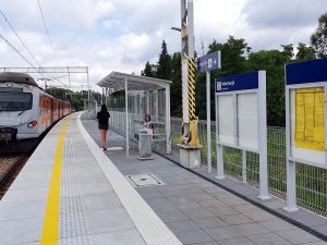 Zmodernizowane perony w Łuczycach ułatwiają podróże do Krakowa i Kielc