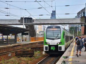 Od 20 marca PKP PLK odwoła 10 pociągów Kolei Mazowieckich 