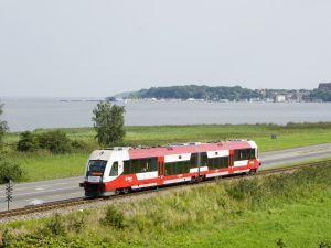 20 czerwca 2019 roku ruszają wakacyjne, kolejowe połączenia Arriva z Bydgoszczy do Helu 