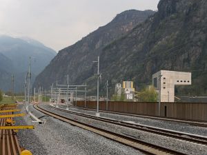 W Szwajcarii otwarto najdłuższy tunel kolejowy na świecie