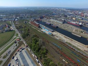 Więcej pociągów towarowych dojedzie do portów w Szczecinie i Świnoujściu