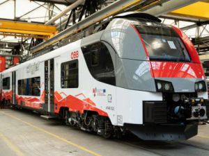 Siemens Desiro ML rozpoczynają pracę w Tyrolu