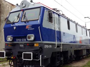 Olkol i PKP Intercity podpisały umowę na naprawę okresową P4 lokomotyw elektrycznych EP09 