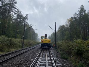 Posuwają się prace na linii nr 131 łączącej Śląsk i porty Trójmiasta