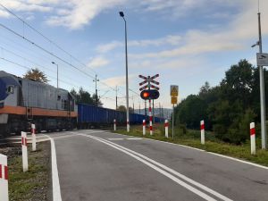 PKP PLK zmodernizowały 21 przejazdów kolejowych na Dolnym Śląsku.