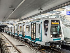 Siemens Mobility i NEWAG z kontraktem na 8 dodatkowych pociągów Inspiro dla Metro Sofia