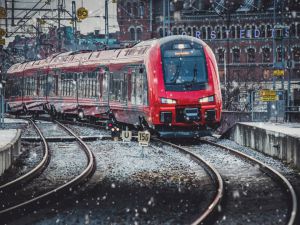 VR rozszerza działalność w Szwecji, przejmuje operatora ruchu dalekobieżnego MTR Express (Sweden) AB