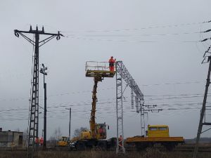 Trwa elektryfikacja linii kolejowej Ocice – Rzeszów