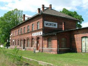 Gmina Murów chce przejąć dworzec