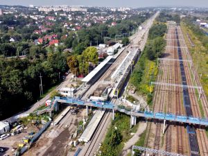 Przejście podziemne ułatwi dostęp do pociągów na stacji Kraków Bieżanów