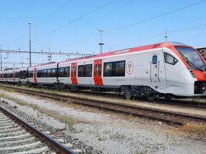Nowe pociągi Stadler Class 231 TfW, o większej pojemności i komforcie podróży wjeżdżają do Walii