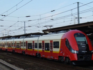 Czyste i schludne pociągi stołecznej SKM