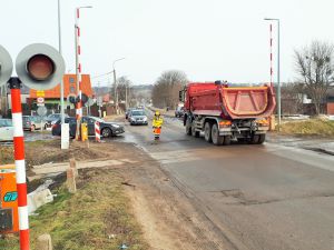 Nowe bezkolizyjne skrzyżowania powstaną w Gdyni i w Celestynowie na Mazowszu