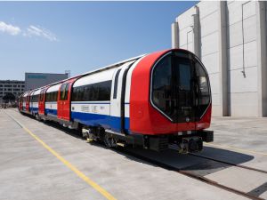 Trwają testy pierwszego nowego pociągu londyńskiej linii Piccadilly