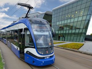 Pesa zawalczy o kontrakt tramwajowy dla Krakowa. KIO dała zielone światło  