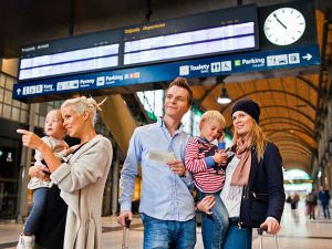 Rodzinne podróże z PKP Intercity, czyli savoir-vivre w pociągu