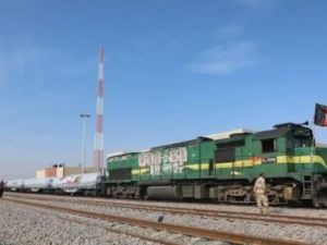Iran przywraca zniszczoną przez rebeliantów linię kolejową do Afganistanu
