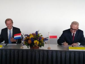 Podpisano porozumienie o współpracy portów Szczecin i Świnoujście z portem w Rotterdamie