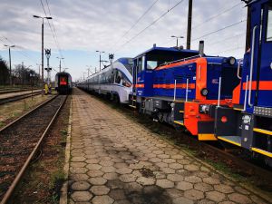 PKP Intercity odebrało pierwsze lokomotywy manewrowe od CZ LOKO 