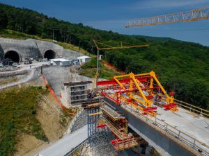 Europejski Bank Inwestycyjny zatwierdził kredyt na budowę drugiego toru linii Divaca - Koper
