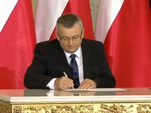 Andrzej Adamczyk oficjalnie desygnowany na ministra