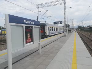 PLK S.A. zwiększa możliwości podróży pociągiem do Zakopanego