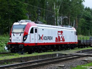 Nowa lokomotywa elektryczna DRAGON 2 z floty RCP rozpoczęła służbę w PUK Kolprem.