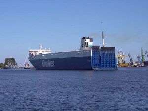 Port Gdynia stawia na rozwój połączeń ro-ro (video)