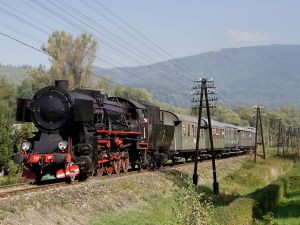 Parowozy z Chabówki pociągną 100 pociągów retro