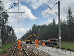 PKP PLK przeznaczyła 11 mln zł na poprawę kolejowej trasy Podkarpacie - Lubelszczyzna