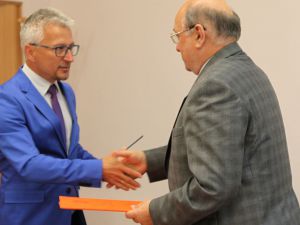 Porozumienie o współpracy UTK z Politechniką Warszawską