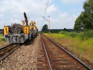 Przyspieszą pociągi na linii Łowicz - Skierniewice