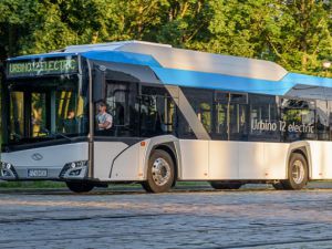 MZK Piła z pięcioma nowoczesnymi autobusami elektrycznymi firmy Solaris