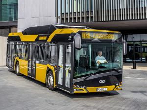 Tallinn korzysta z opcji i zamawia kolejnych 100 autobusów Solaris! 