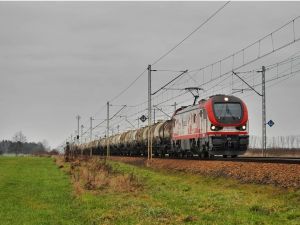 Ładunki niebezpieczne na kolei – perspektywa 2013-2022