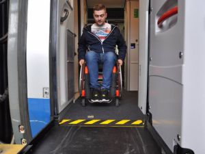 Eksperci zbadają dostępność kolei dla niepełnosprawnych