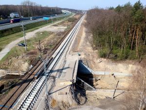 Po nowym torze między Krakowem a Podłężem pociągi pojadą już w maju