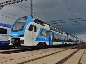 Stadler Polska wygrywa przetarg na dostawę piętrowych pociągów elektrycznych dla Kolei Słowackich