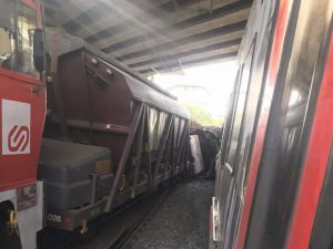 Śmierć maszynisty w Sant Boi (Barcelona) po zderzeniu dwóch pociągów