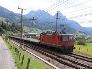 Panoramiczny wagon będzie nadal kursował z pociągiem Porta Moravica z Wiednia do Przemyśla.