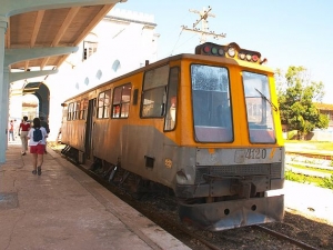 Nowe pociągi przybędą na Kubę