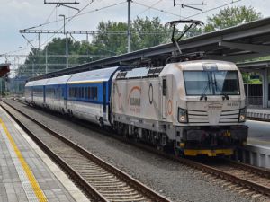 Nowe wagony ČD wyprodukowane przez Siemens - Škoda Transportation przybyły na testy do Polski