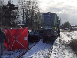 Śmiertelny wypadek na przejeździe kolejowo - drogowym na lubelszczyźnie
