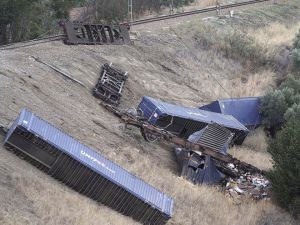 Pociąg towarowy wykoleił się podczas przejazdu przez Montoro w Hiszpanii powodując blokadę toru
